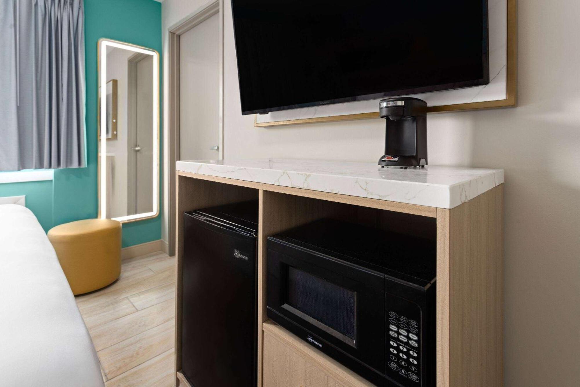 The Vibes Hotel, Trademark Collection By Wyndham Wildwood Εξωτερικό φωτογραφία